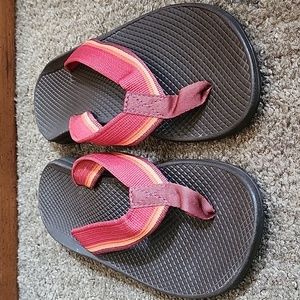 Chaco Flip Flop Women's Size 8 brown red